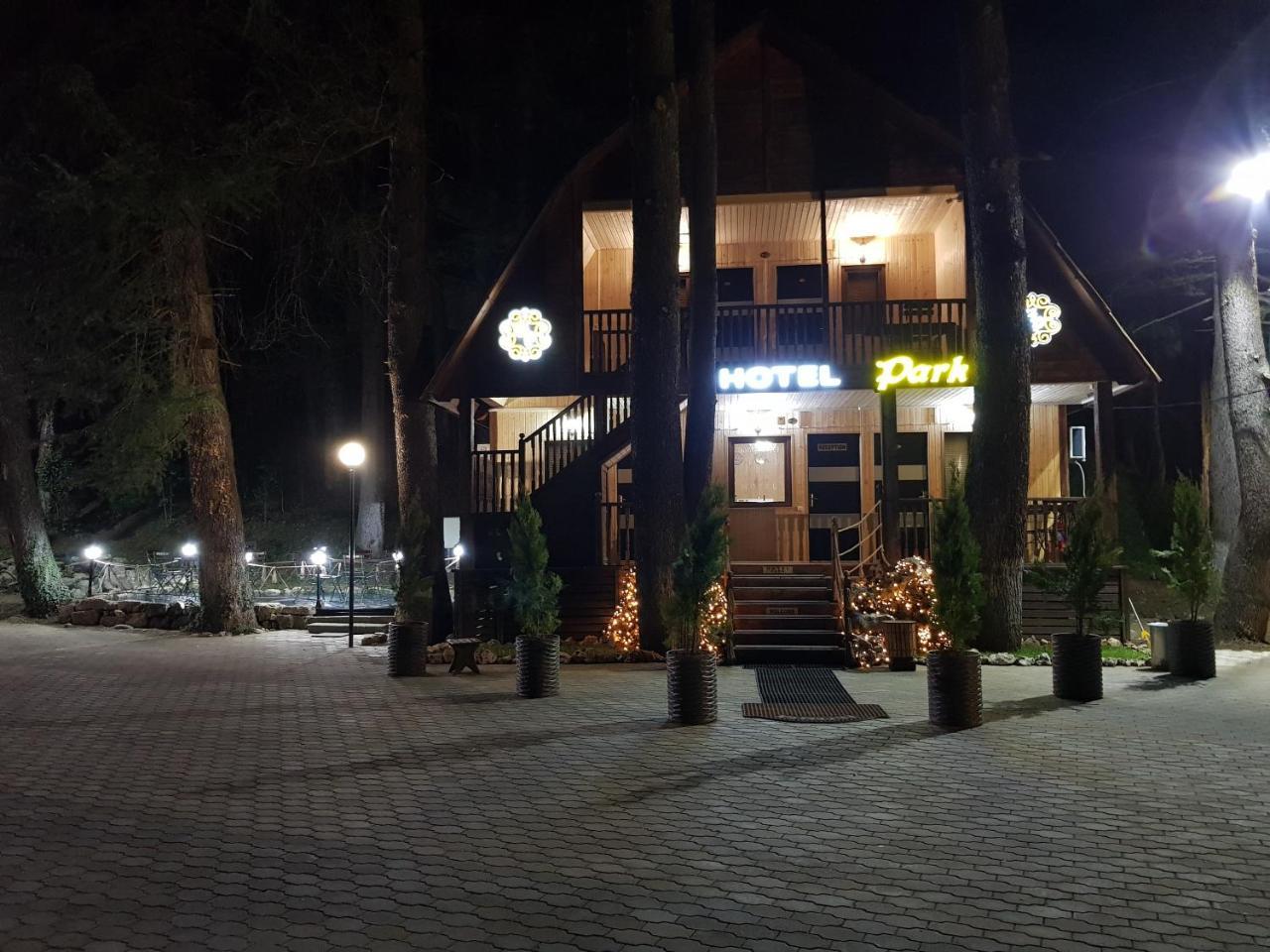 Park Hotel Kutaisi Exterior foto
